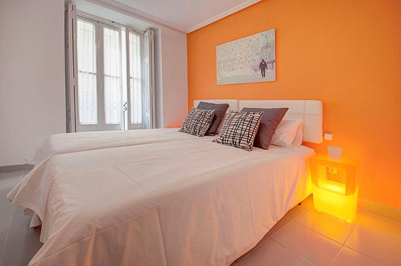 Beds & Breaks Danna Apartment บาเลนเซีย ภายนอก รูปภาพ