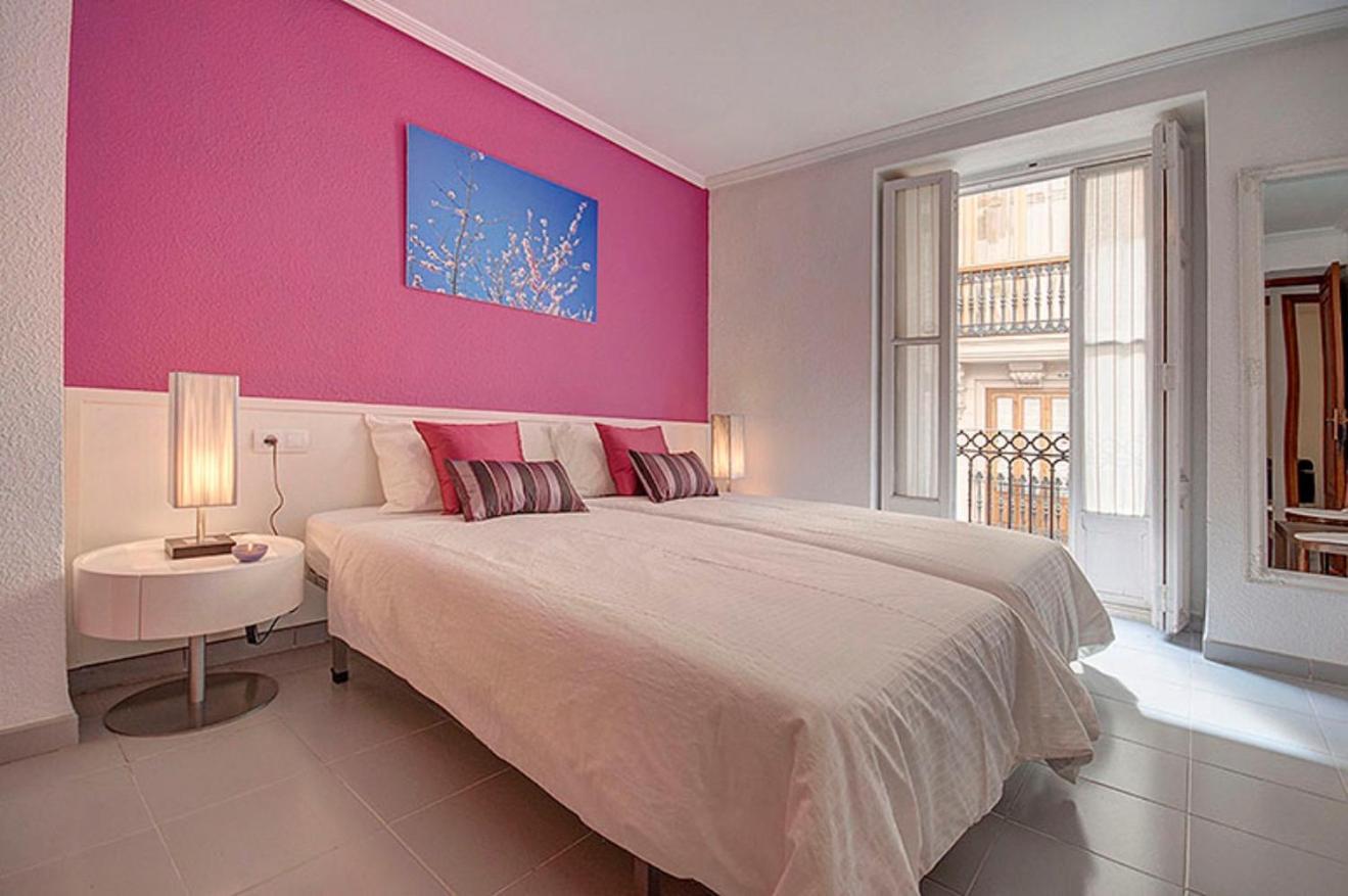 Beds & Breaks Danna Apartment บาเลนเซีย ภายนอก รูปภาพ